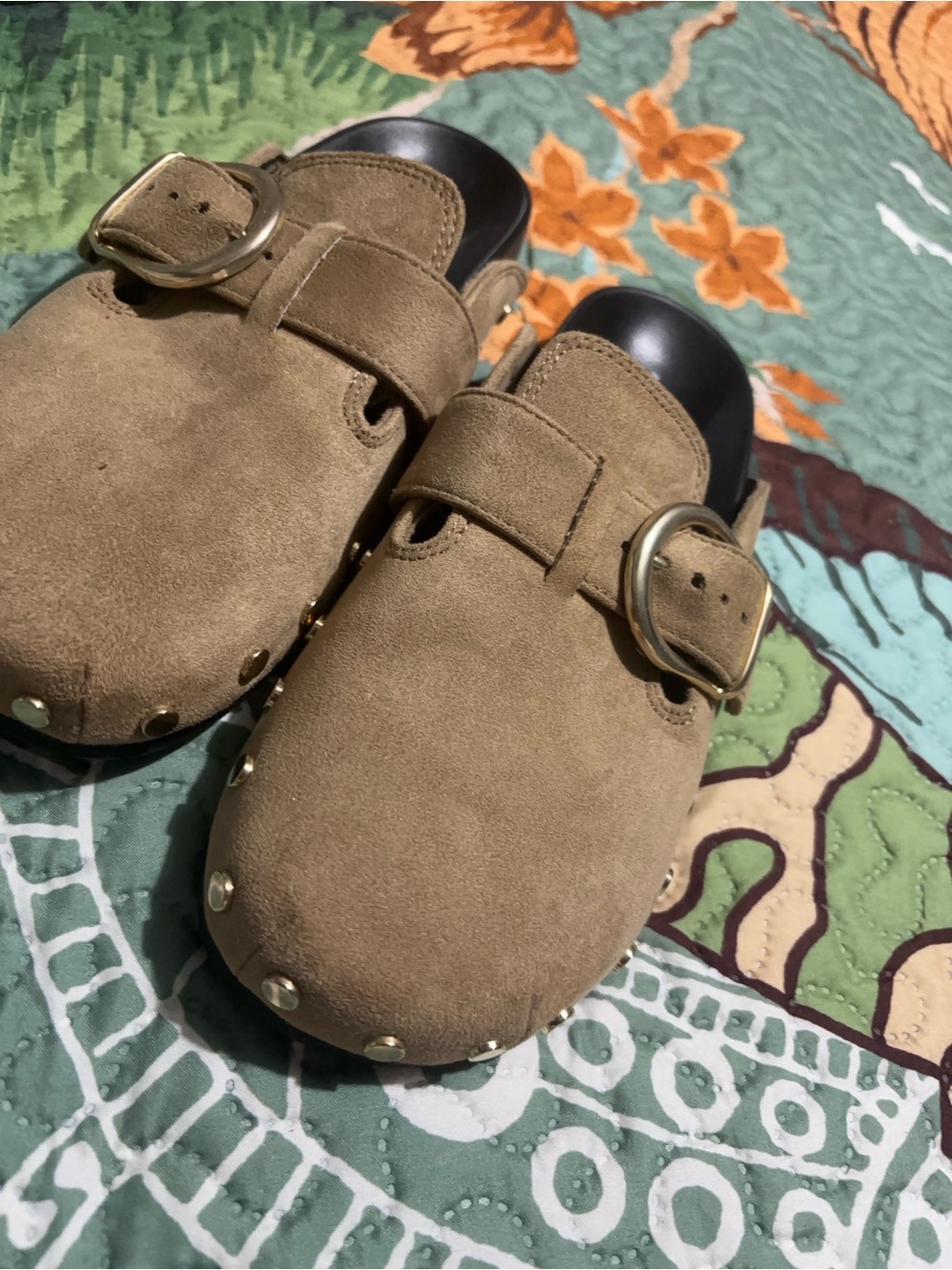 American Eagle Outfitters Suede Clog Mules with Buckle - Tan
